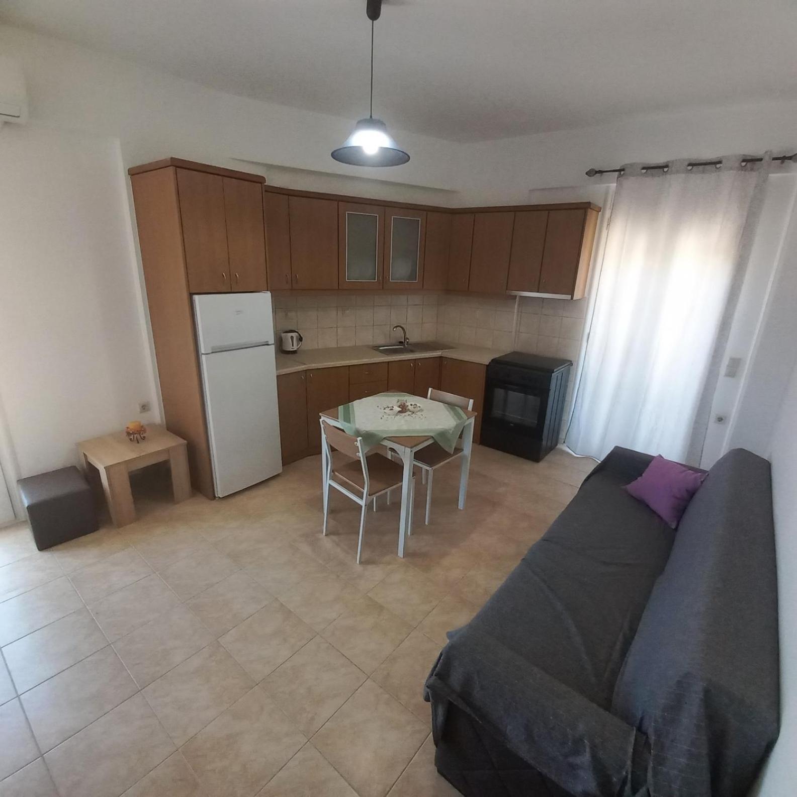 Central Rooms Makrýgialos 外观 照片