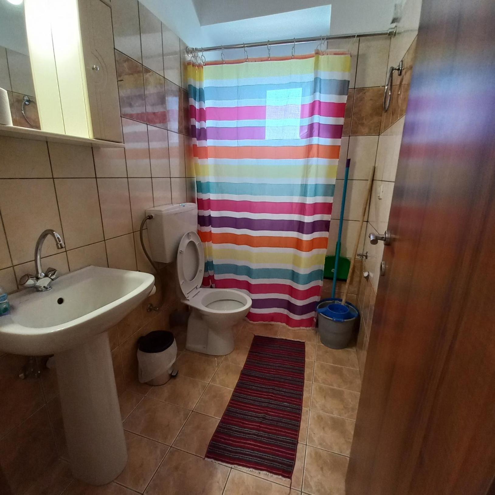 Central Rooms Makrýgialos 外观 照片